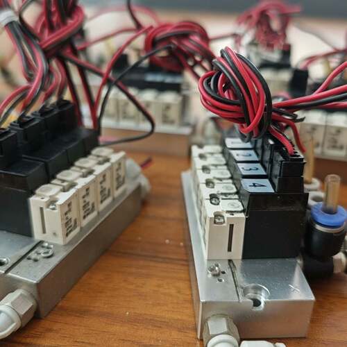可维修电磁阀VQ110-5L，件，成色漂亮，功能完好，实议价
