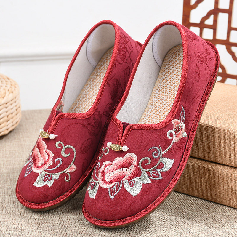 民族风绣花鞋女老北京布鞋防滑软底中老年人妈妈鞋平底单鞋汉服鞋