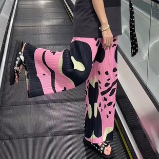 褶皱裤三宅风时尚高级感梨型身材微胖裤子今年流行的花裤子阔腿