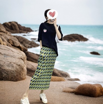 三宅旅游裙半身裙褶皱遮跨显瘦