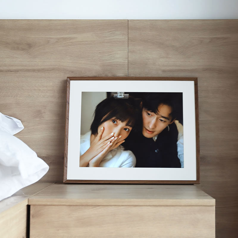 婚纱照相框挂墙洗照片来图放大定制实木卡纸画框创意装裱a4相片框