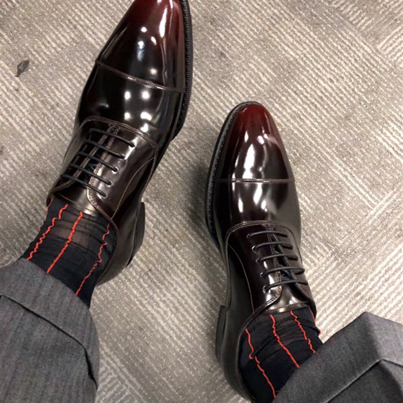 尖头正装男鞋亮皮流行男鞋纯手工制作潮L流简约三接头牛皮底透气
