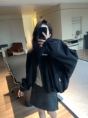 博主调性设计感蝙蝠袖 一勺甜 hers韩标 连帽短外套女2025秋92311
