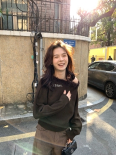 一勺甜 hers可斜肩两穿！气质复古日常毛毛领保暖毛衣女冬92840