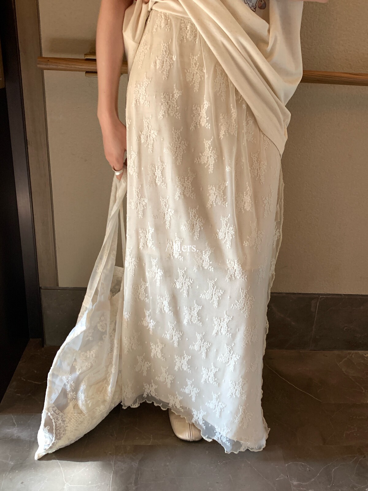 26年早春！【Hers】气质真两件设计蕾丝绑带长款半身裙女 80210