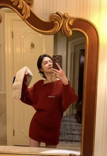 METWO 2271新年红一字肩毛衣连衣裙女2024冬季新款法式软糯针织衫