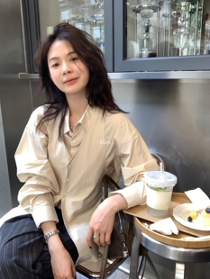 一勺甜 hers设计感（衬衫+背心）套装女2025秋季衬衫两件套92124