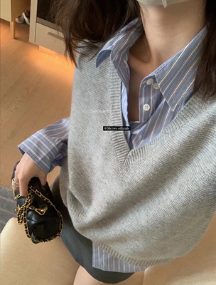 纯色宽松设计感坎肩背心毛衣马甲