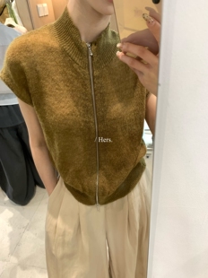 Hers一勺甜 女08141 简约气质通勤双拉头拉链微高领针马甲织开衫