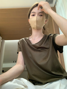 一勺甜【Hers】百搭日常小调性舒适纯色圆领光感短袖T恤女80475