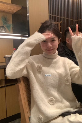 METWO 2239#花花毛衣女冬季新款2024慵懒风立体花朵马海毛针织衫