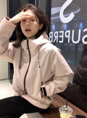 一勺甜 hers内里可拆卸“真两件”黑科技锁温 短外套冲锋衣92526