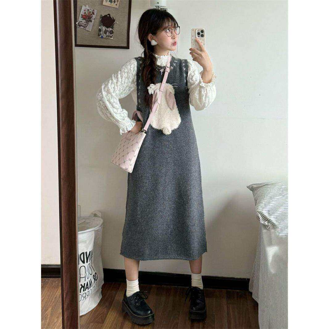 早秋多巴胺一整套穿搭甜美可爱立体兔子针织背心连衣裙女白衬衫