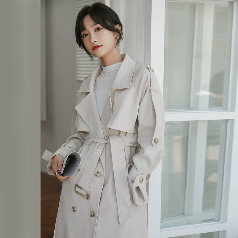 Элитное стильное демисезонное trench coat плащ, длинная куртка, годы 2021, до_mid_длины, британский стиль