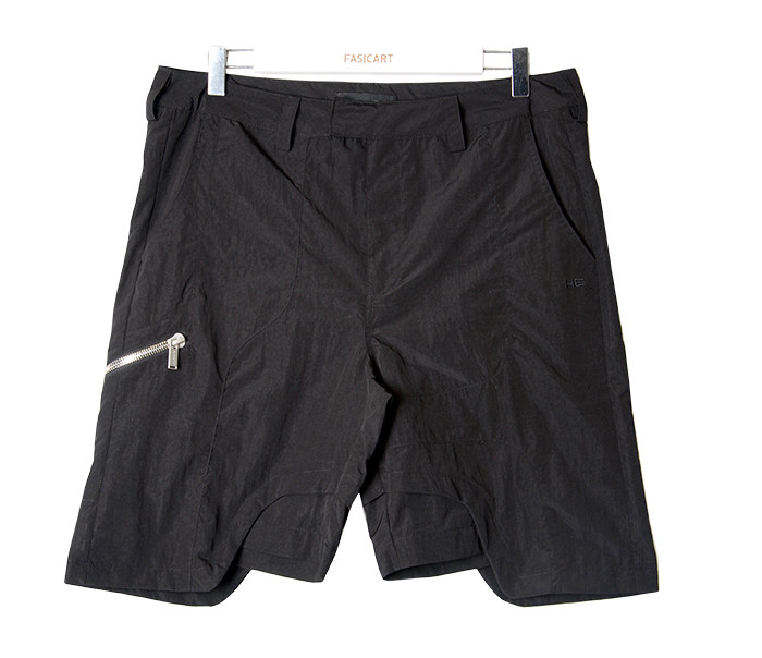 丹麦设计师拉链黑色短裤