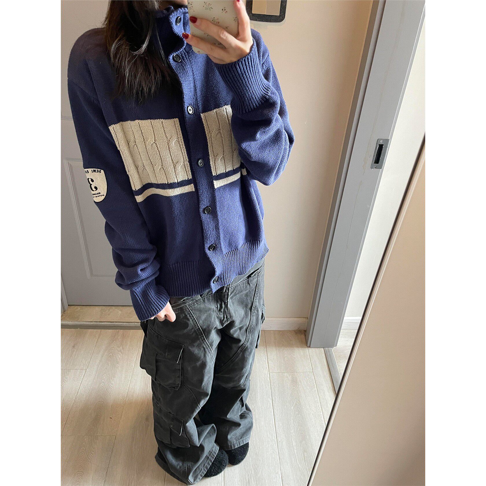26SS蓝白绞花半高领可翻领刺绣毛衣男女复古学院风短款修身针织衫