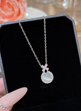 猫眼石精致蝴蝶结项链不掉色钛钢锁骨链2025年新款爆款高级感颈链