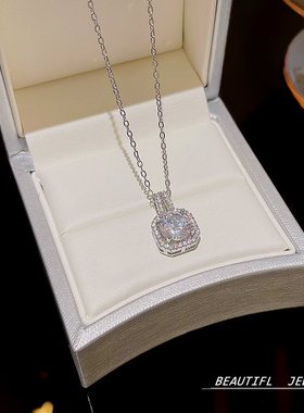 轻奢简约锆石方块吊坠钛钢项链女小众时尚颈链气质百搭网红锁骨链