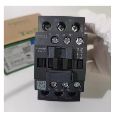 正品施耐德LC1D32M7C B7C C7C E7C F7C M7C Q7C 交流直流接触器