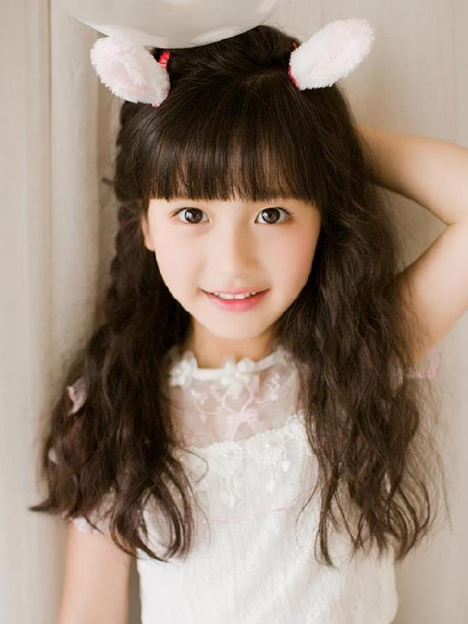幼儿轻薄表演发辫舞台儿童假发女童长卷发ts台走秀x卷发假发圈新