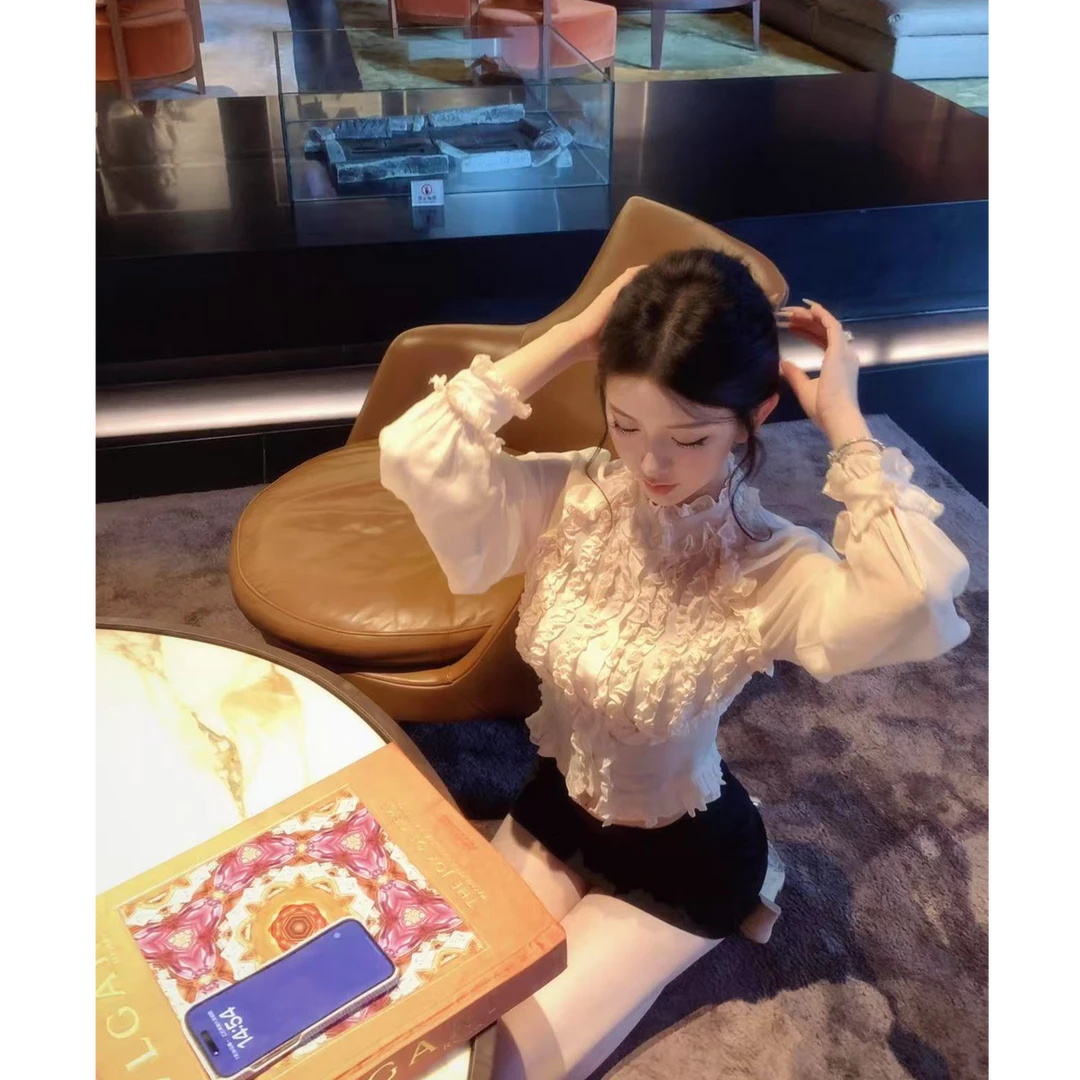 法式富家千金宫廷风设计衬衫女高级感洋气上衣配显瘦高腰短裙套装