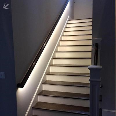 红感应智能带流水踏步光带网扶手条灯追楼梯嵌入式灯跑马灯踢脚线