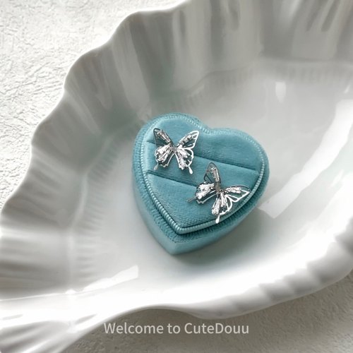 CuteDouu 闪烁蝴蝶 有耳夹！精致日常百搭立体锆石蝴蝶耳钉耳环女