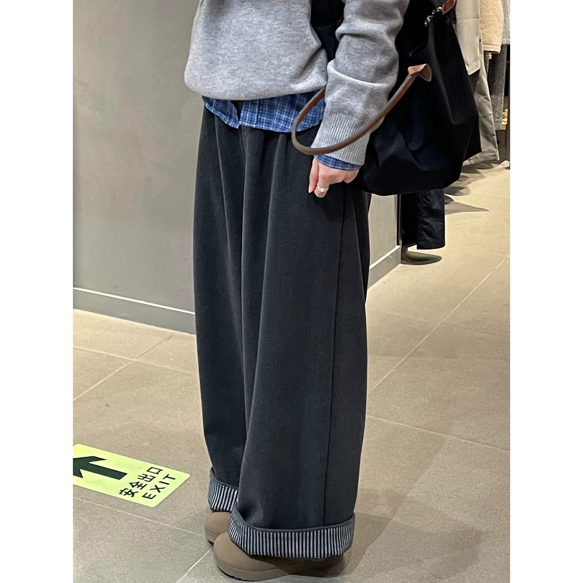 加绒加厚毛呢阔腿裤女秋冬大码胖mm慵懒风日系宽松直筒翻边休闲裤