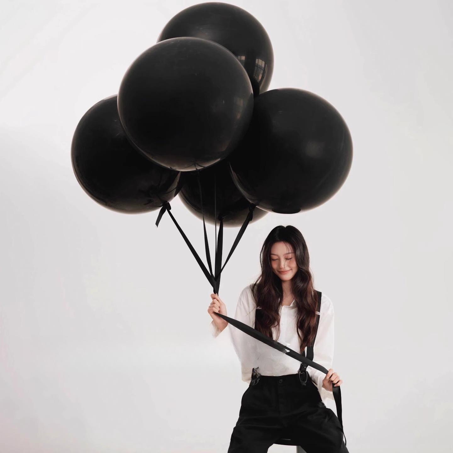 36寸10寸黑色大号加厚气球领证照生日照户外草坪海边拍照摄影道具