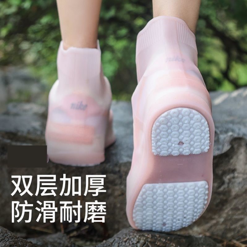 新款加厚鞋套防滑防污雨雪耐磨男女户外旅游雨靴学生防水脚套雨鞋