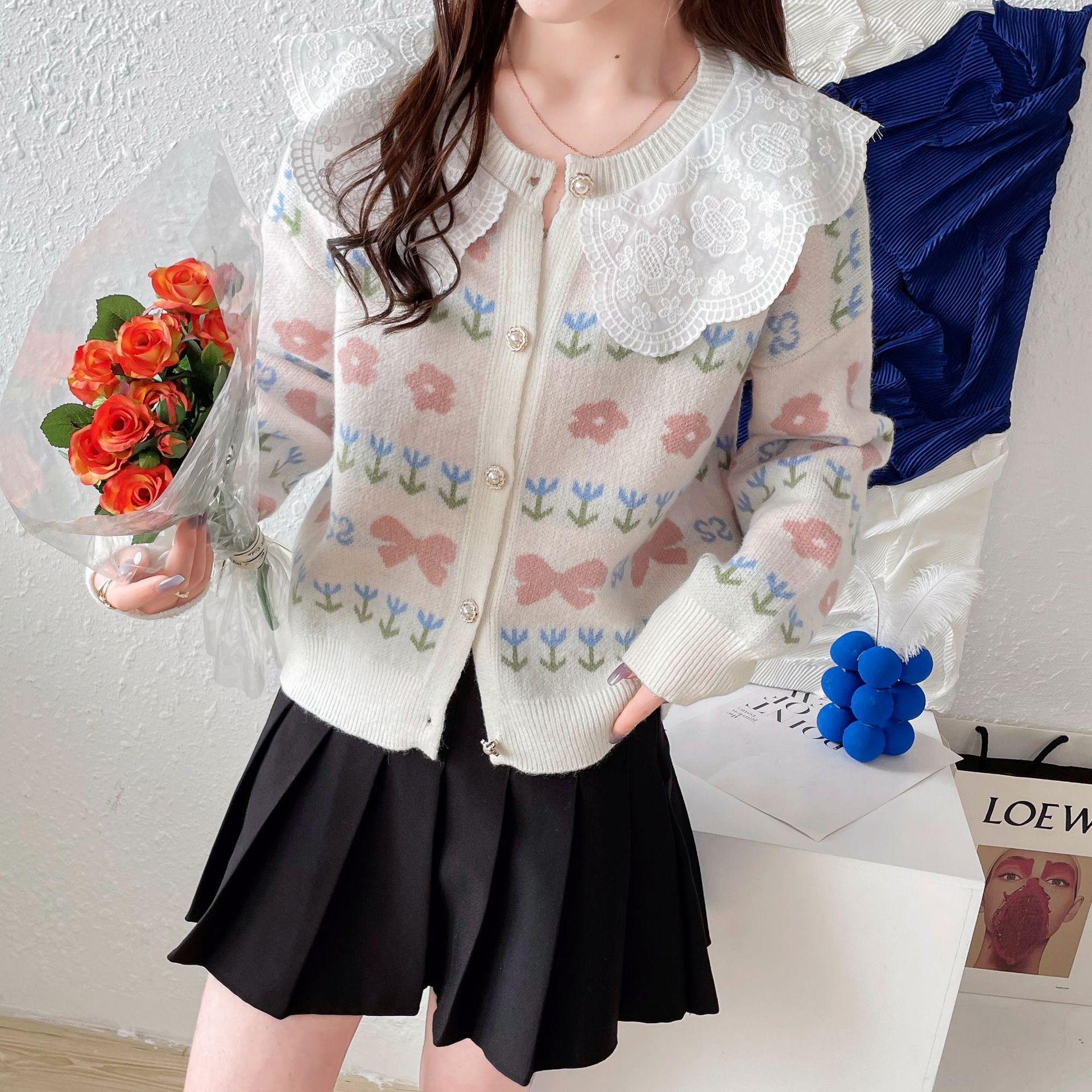 韩版拼色蕾丝娃娃领针织开衫女2025秋冬季新款甜美风花朵毛衣