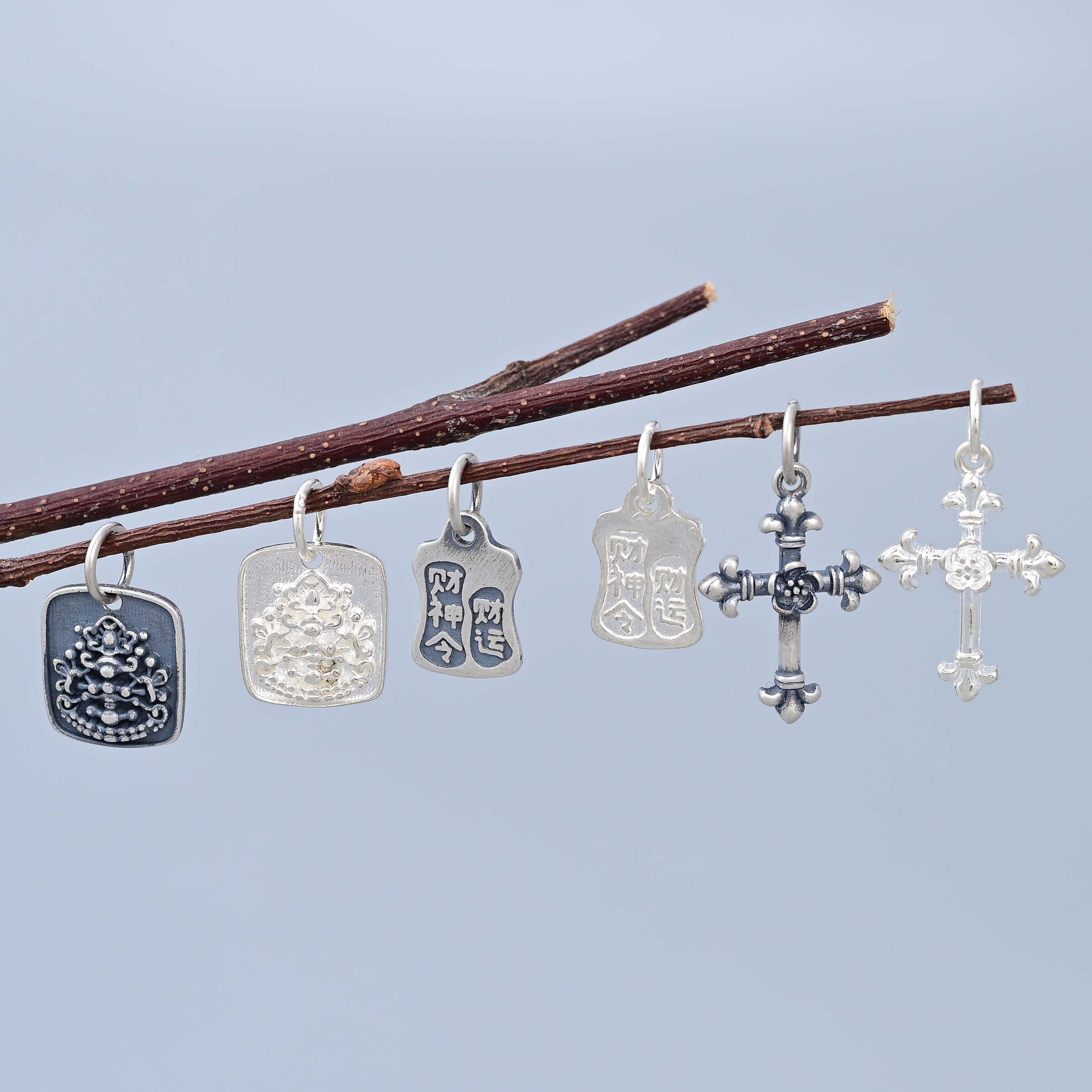 S925纯银十字架黄财神挂件