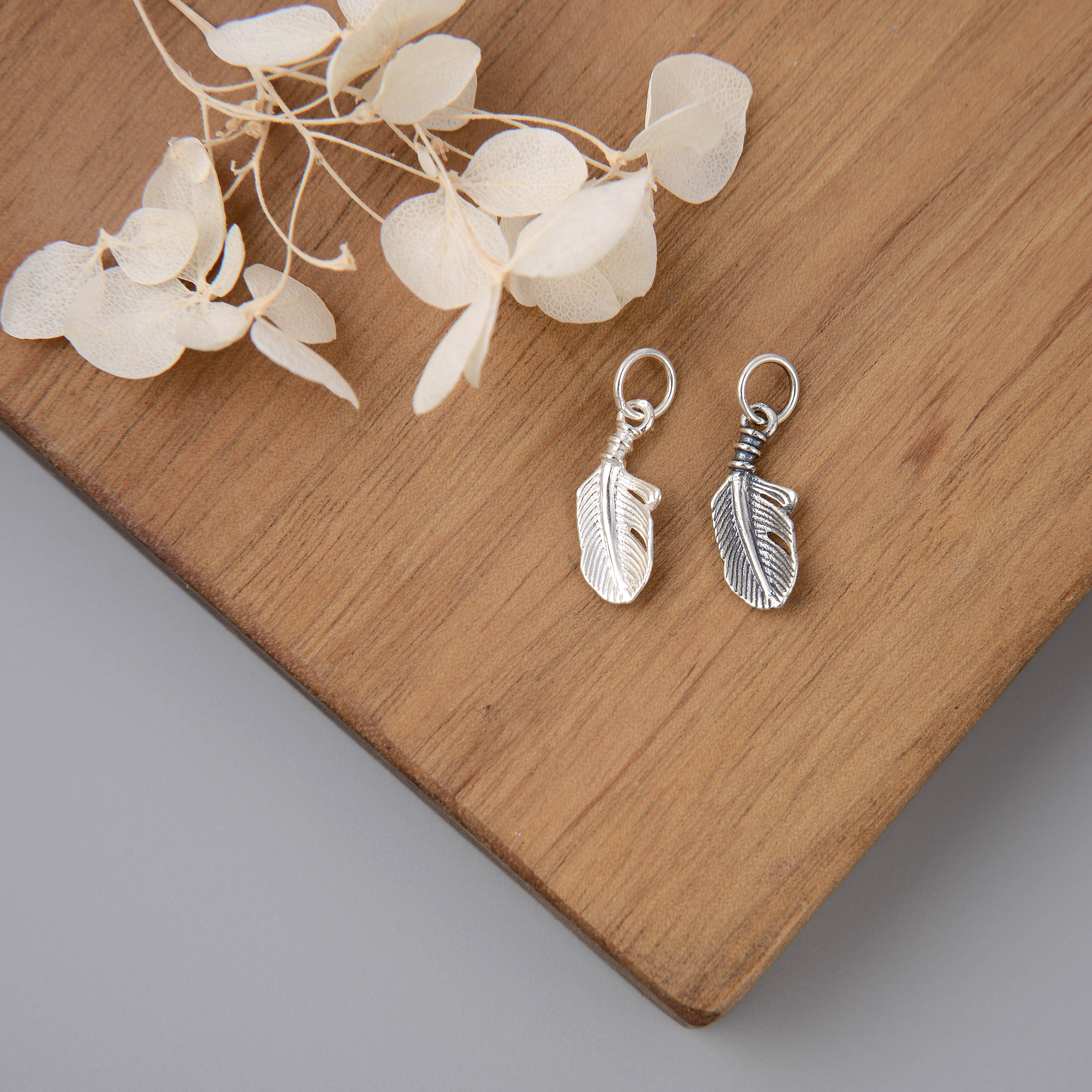 S925纯银小羽毛吊坠挂件