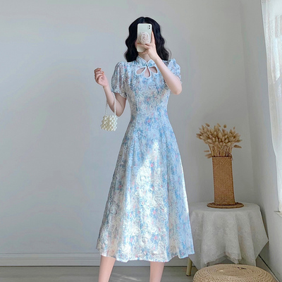 2024夏季新款女装裙子法式高级感轻奢收腰气质优雅蕾丝碎花连衣裙