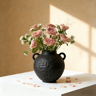 侘寂风双耳黑陶花瓶复古客厅餐桌插花器民宿软装摆件水培干花花瓶