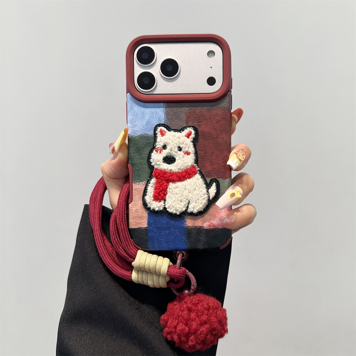 彩色涂鸦方块围巾小狗适用苹果17pro手机壳iPhone16promax斜跨15手提绳14plus女15pro可爱13小众12防摔11男女