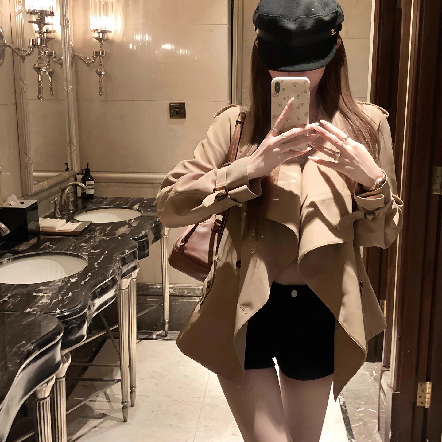 卡其色美神蝴蝶结风衣外套女2026秋季新款韩系女短款系带收腰大衣