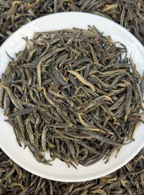 【梅占金骏眉】2025年武夷山开园头采瓜子芽花香型红茶50克罐装