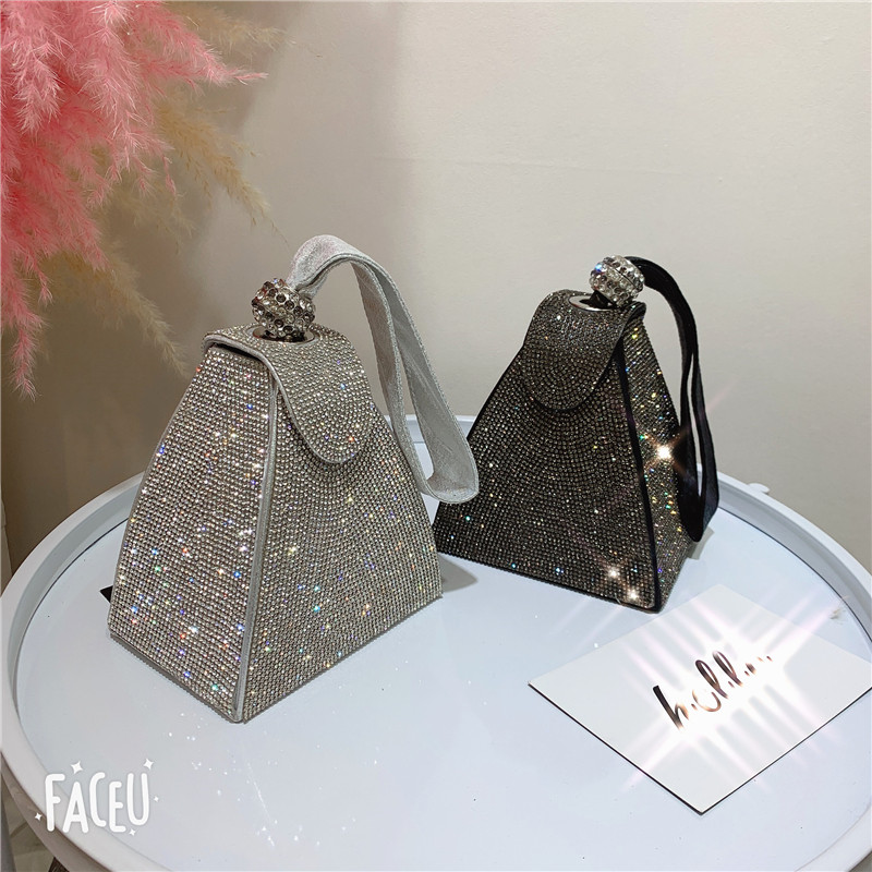 2019新款超火水钻包包网红奢华晚宴包手提包bling个性小包包