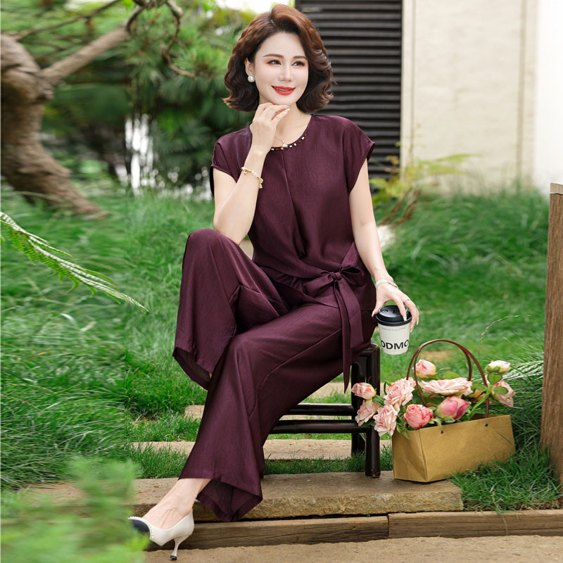 2025新款妈妈夏装套装时尚洋气50岁中年女装气质上衣阔腿裤两件套