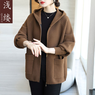 2024新款妈妈冬装外套中年妇女洋气呢子大衣中老年人秋冬毛呢大衣