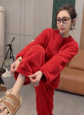 2026超火冬装韩系穿搭一整套红色摇粒绒慵懒风高级感家居服两件套