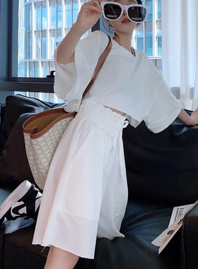 2025年夏季新款女装休闲运动套装白色阔腿裤设计感短款气质两件套