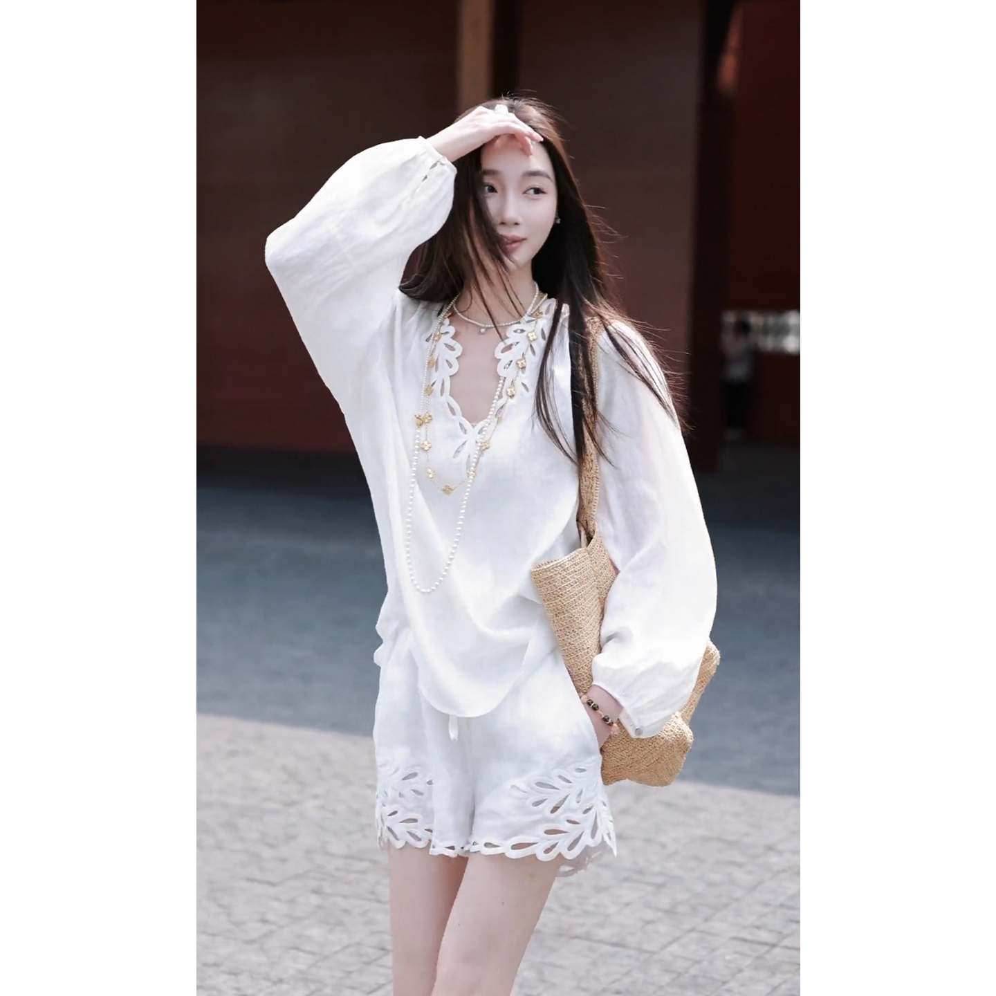 亚麻女高端棉麻套装白色镂空刺绣