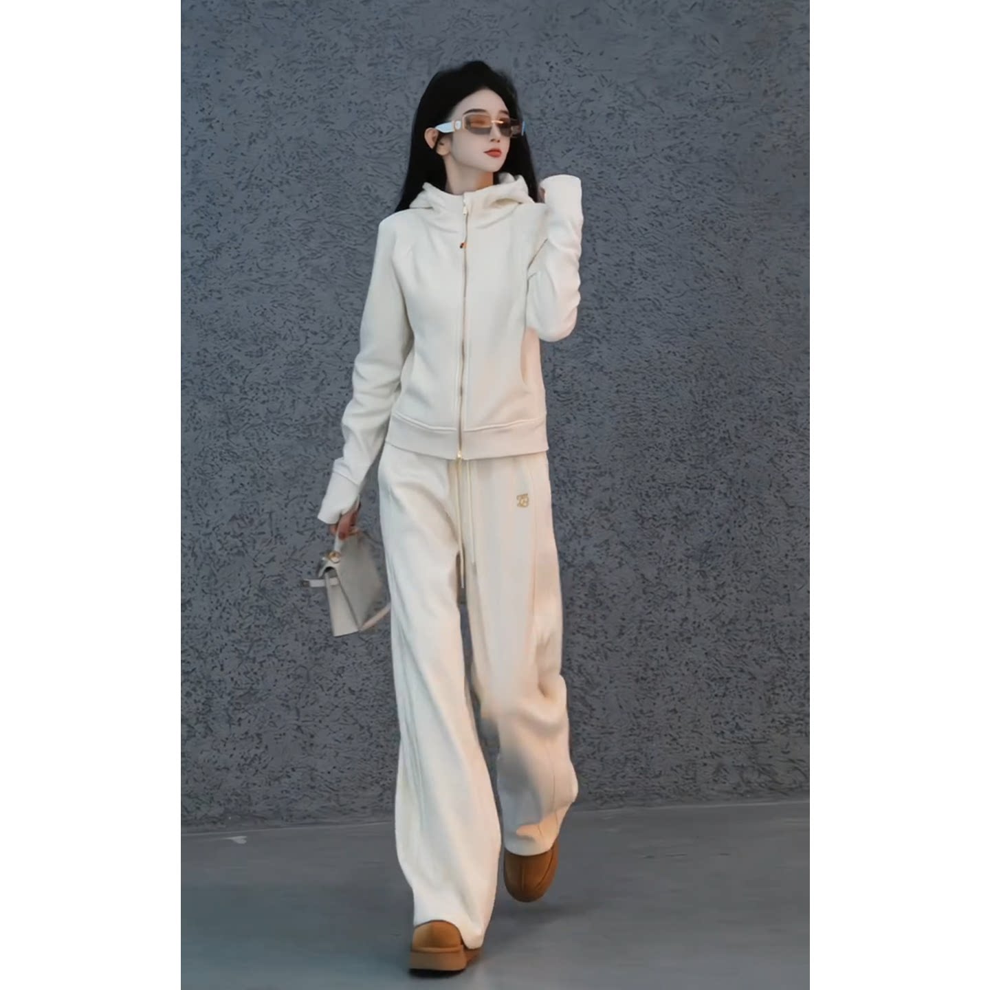 2026超火冬装一整套加绒休闲运动韩系减龄高级感卫衣巨好看的套装