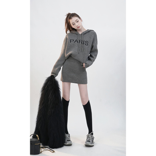 搭配一整套高级感慵懒风宽松毛衣半身裙子两件套 女秋冬装 时尚 套装