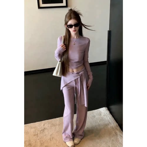 早秋穿搭一整套时尚高级感运动服