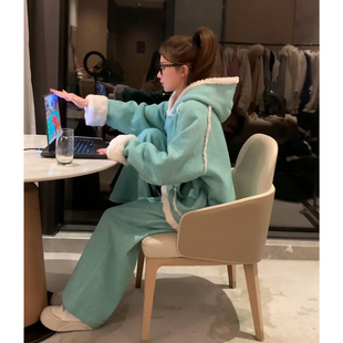 加绒加厚独特漂亮冬装一整套韩系减龄高级感连帽卫衣运动服两件套