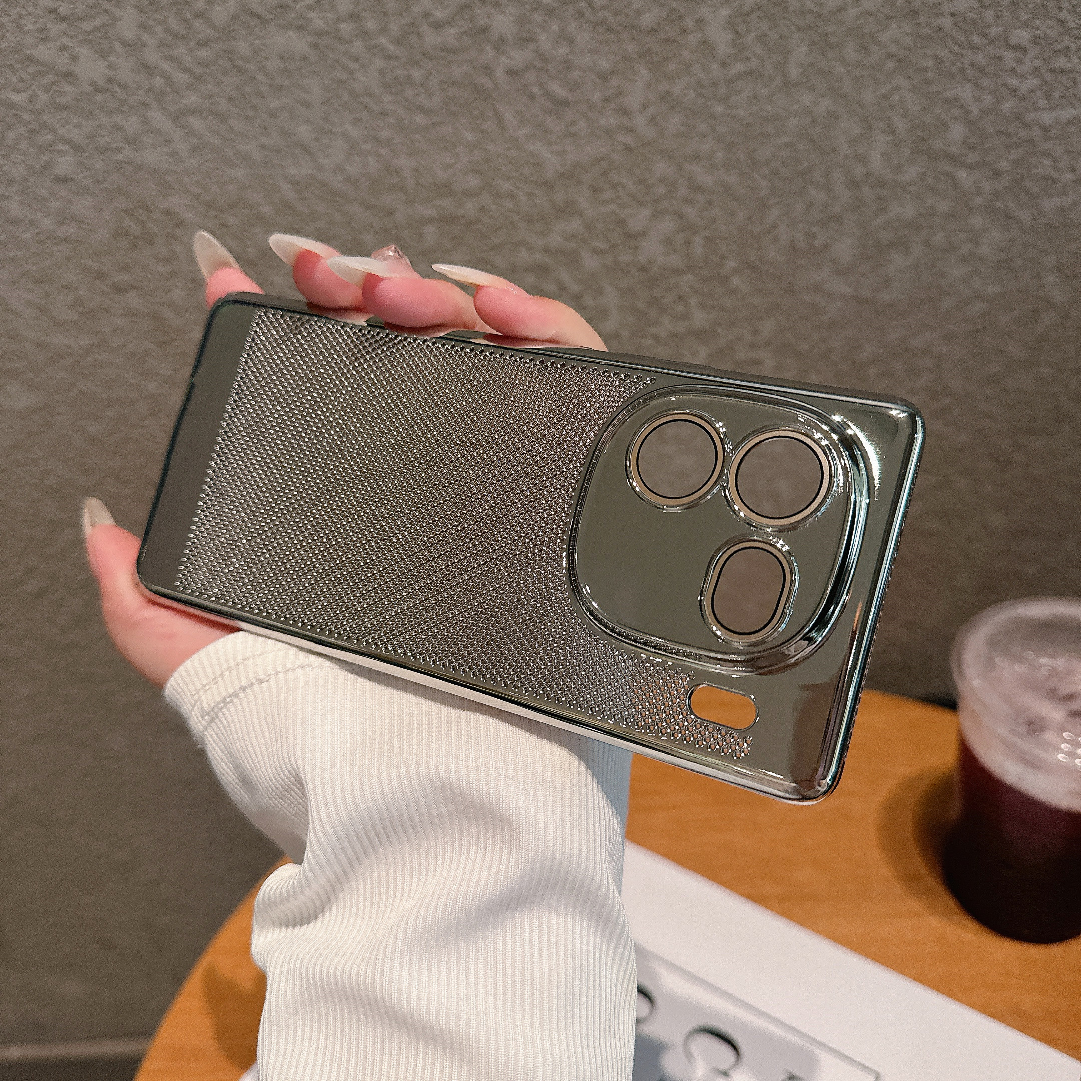 适用iqoo 12超薄网孔透气手机壳iqoo12pro电镀散热iq00爱酷12防摔夏天12por高级感亚克力镜头膜保护全包外壳