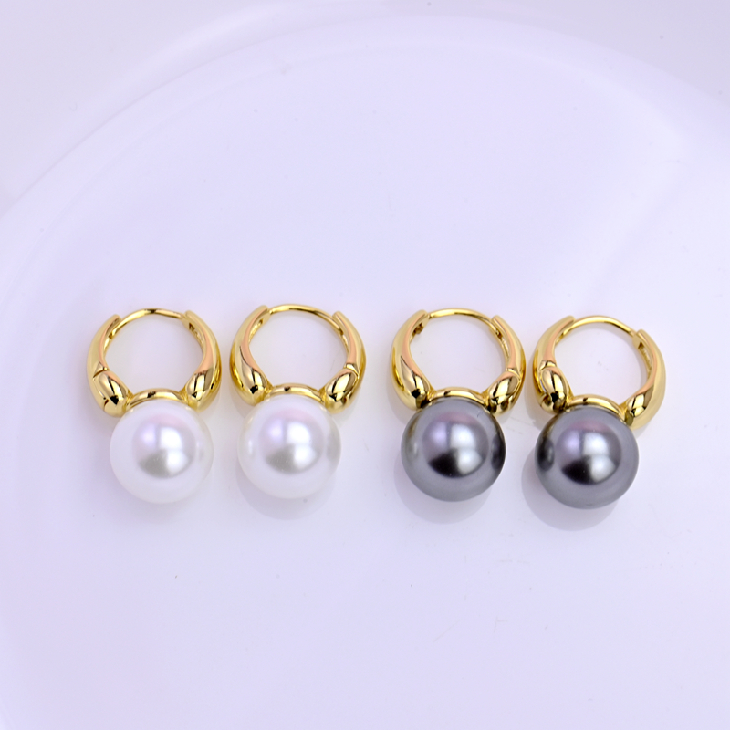 法式复古大溪地黑色正圆珍珠耳环